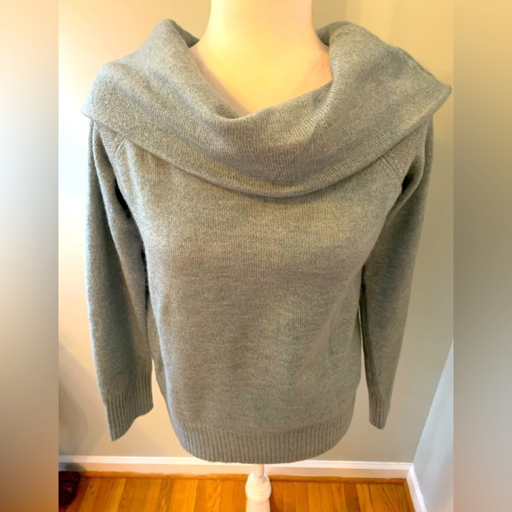 Hem & Thread cowl neck blue sweater, S